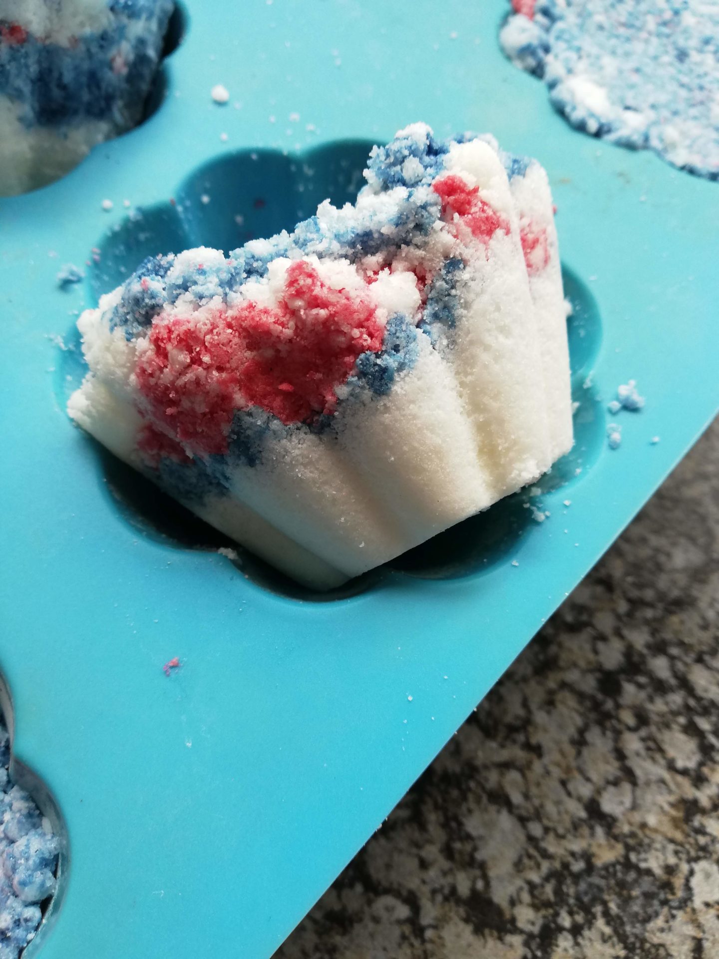 Homemade Bath Bombs | Harassedmom