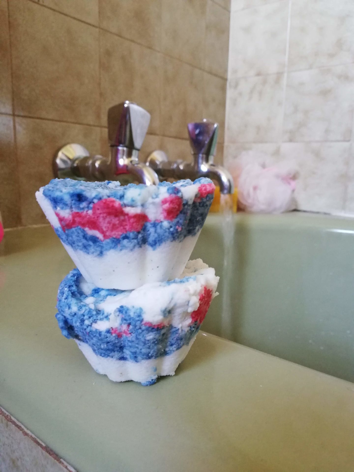 Homemade Bath Bombs | Harassedmom